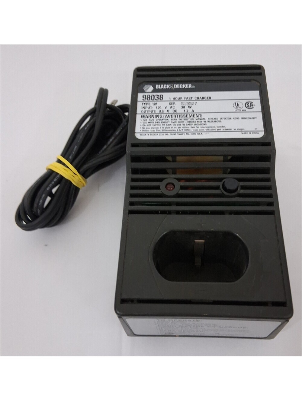BLACK & Decker 98038 1 Hour Battery CHARGER Type 101 In 120VAC Out 9.6VDC Tested